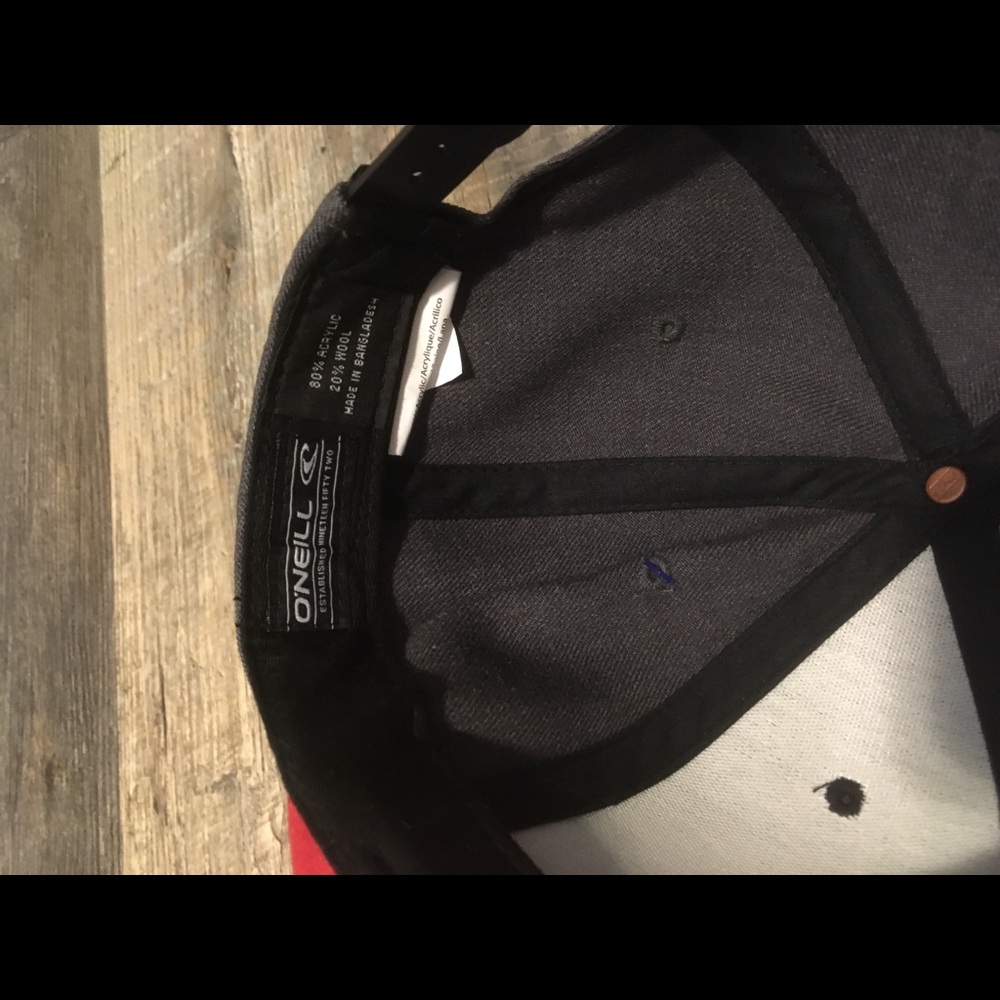 O’Neill SnapBack - Picture 4 of 5